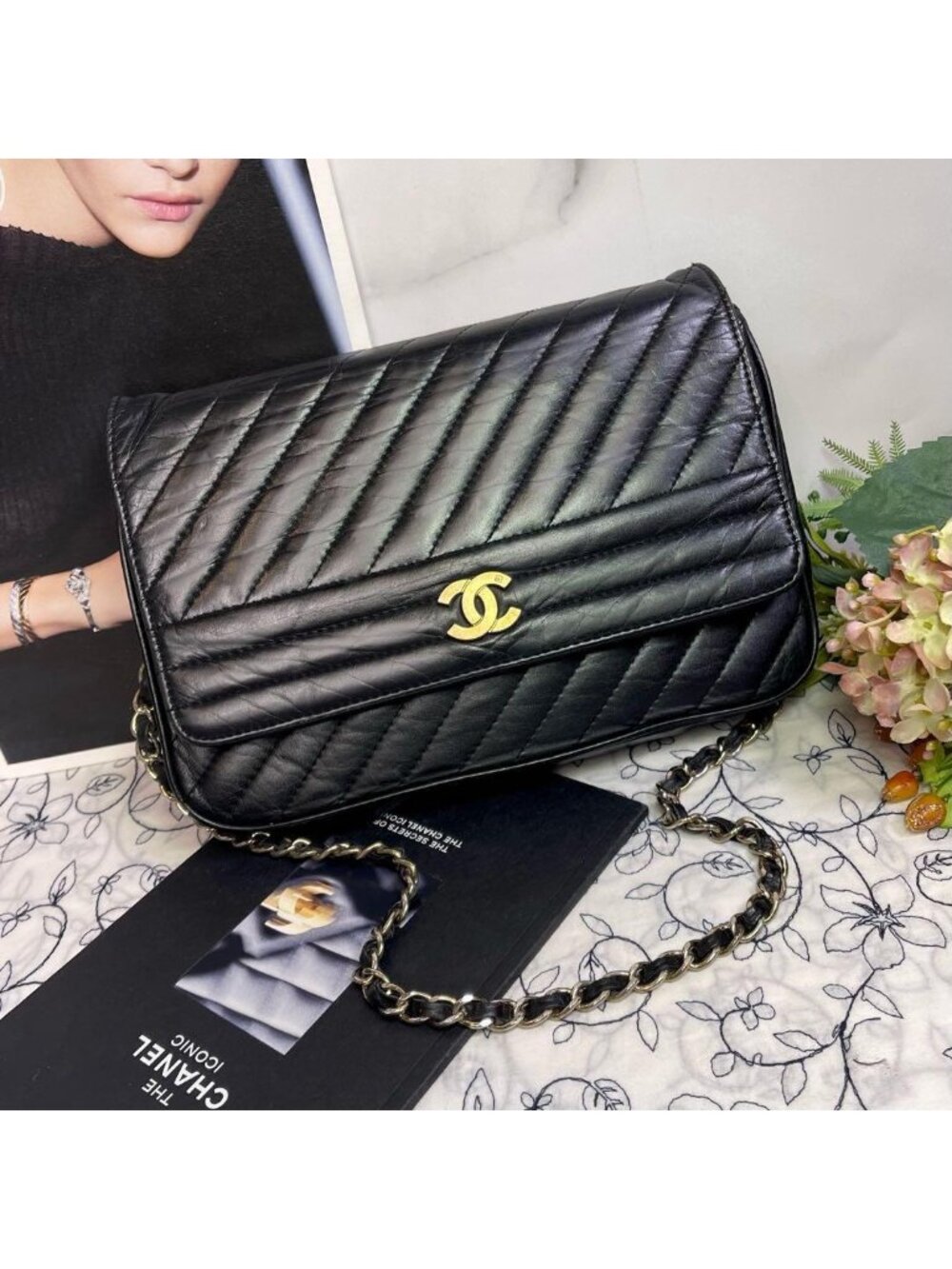 Chanel Mademoiselle Shoulder Bag Black Gold